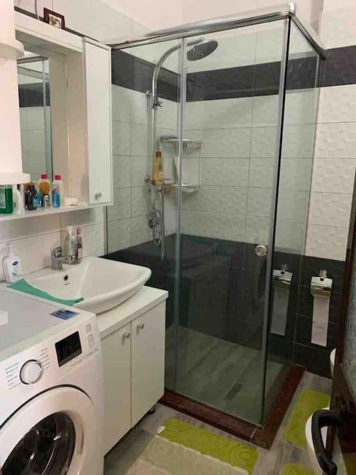 Beautiful Sea View Apartment Durrës Exteriör bild