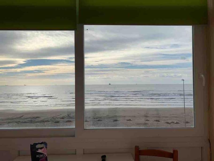 Beautiful Sea View Apartment Durrës Exteriör bild