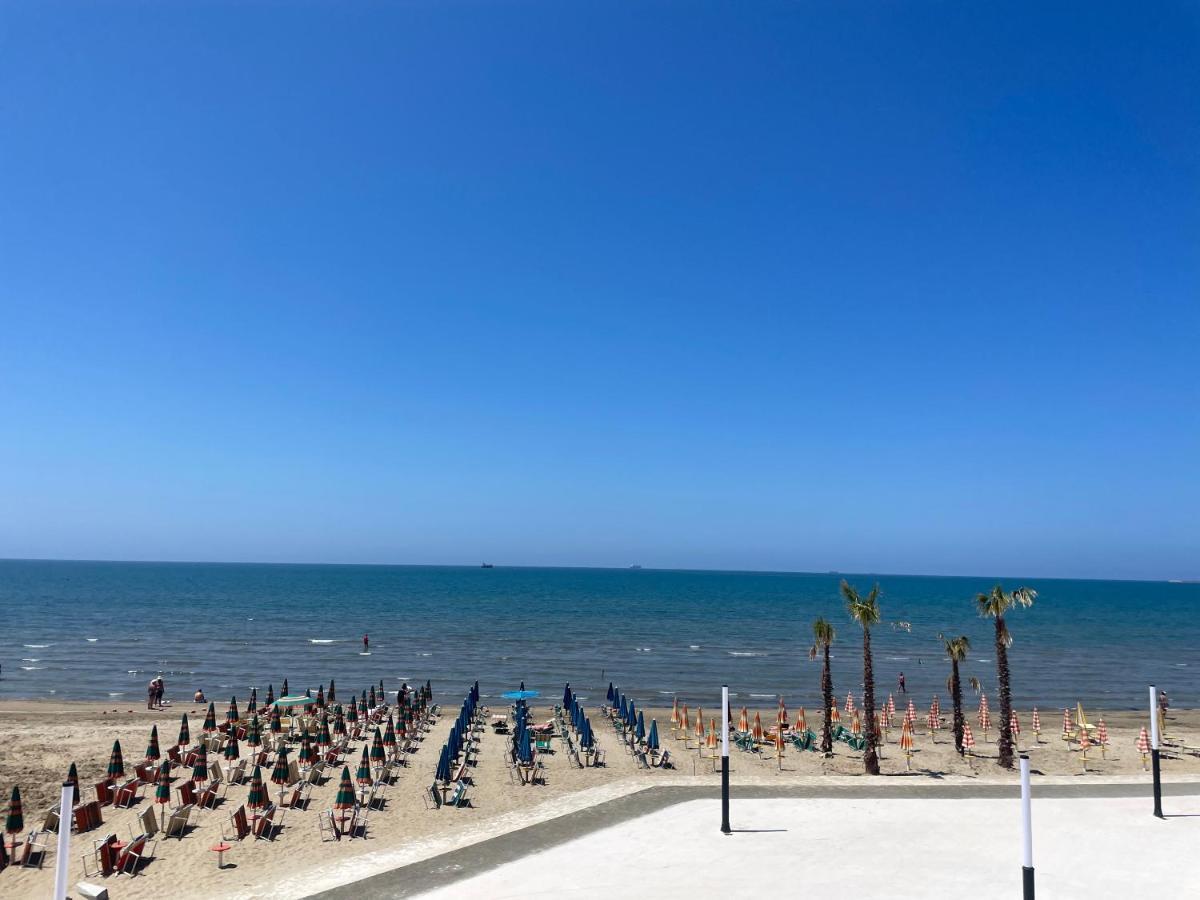 Beautiful Sea View Apartment Durrës Exteriör bild